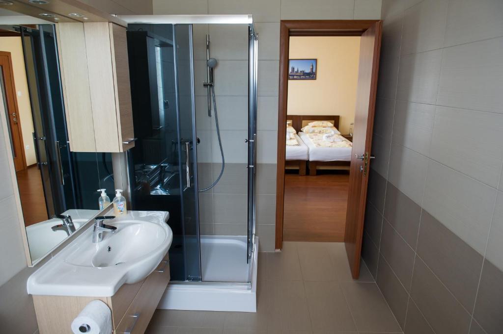 Aura Apartman Хайдусобосло Номер фото