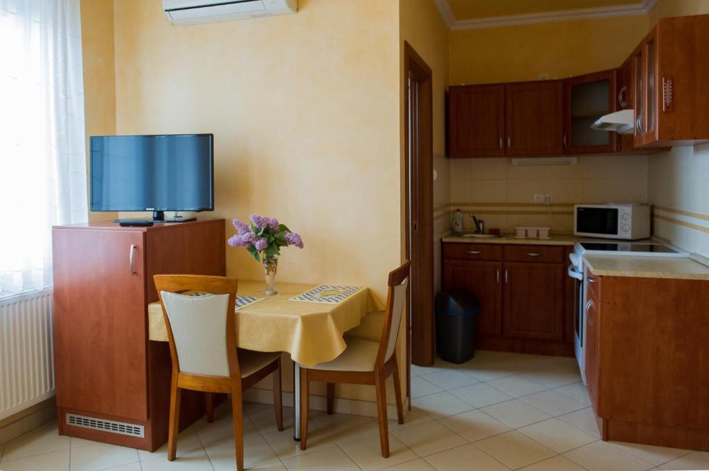 Aura Apartman Хайдусобосло Номер фото